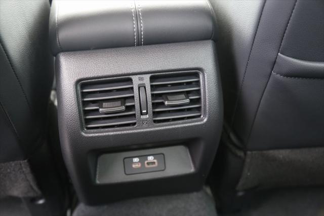 2025 Nissan Altima SL FWD