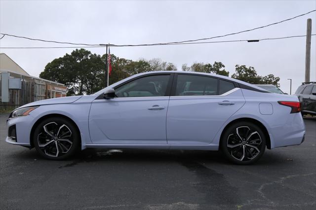 2025 Nissan Altima SR FWD