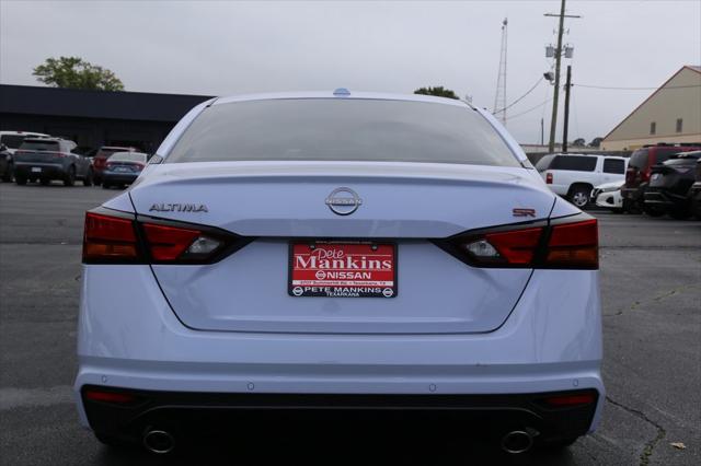 2025 Nissan Altima SR FWD