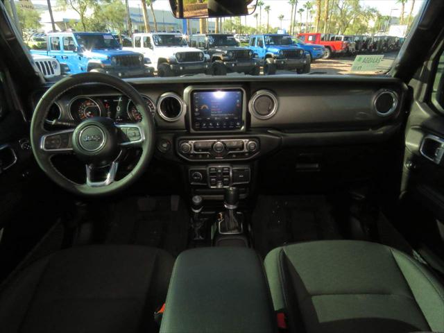 2023 Jeep Wrangler 4-Door Sahara 4x4