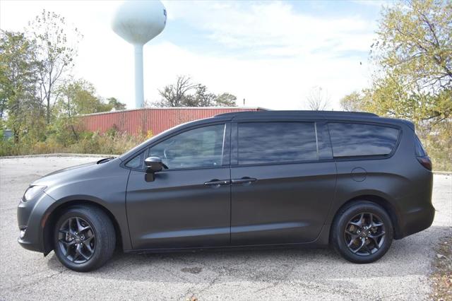 2020 Chrysler Pacifica Touring L Plus