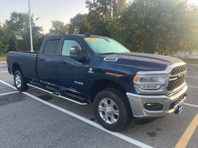 2024 RAM 2500 Big Horn Crew Cab 4x4 8 Box