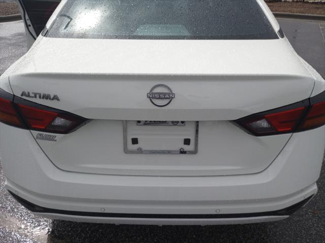 2025 Nissan Altima S FWD