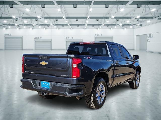 2021 Chevrolet Silverado 1500 4WD Crew Cab Short Bed Custom