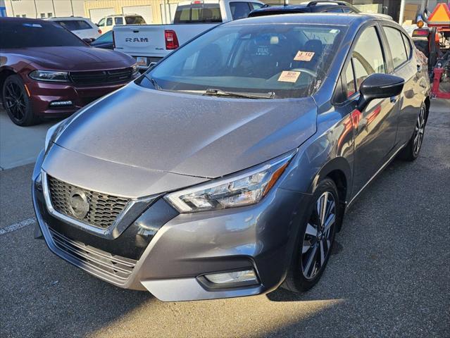 2021 Nissan Versa SR Xtronic CVT