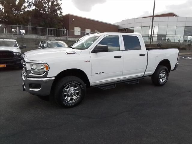 2022 RAM 2500 Tradesman Crew Cab 4x4 64 Box