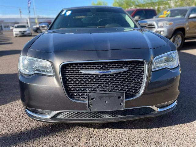 2019 Chrysler 300 Limited