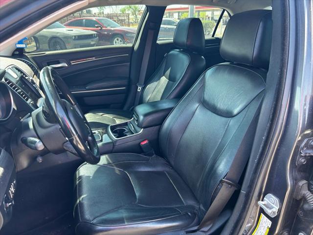 2019 Chrysler 300 Limited