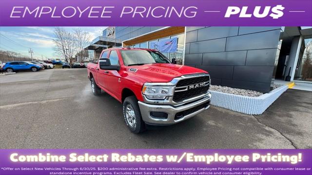 2024 RAM Ram 3500 RAM 3500 TRADESMAN CREW CAB 4X4 64 BOX 2024 RAM Ram 3500 RAM 3500 TRADESMAN CREW CAB 4X4 64 BOX