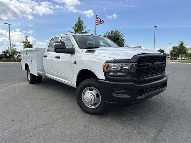 2024 RAM Ram 3500 Chassis Cab RAM 3500 TRADESMAN CREW CAB CHASSIS 4X4 60 CA