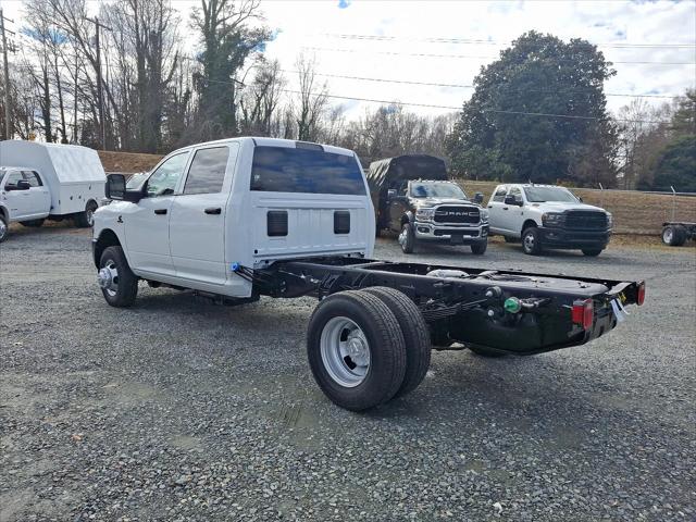 2024 RAM Ram 3500 Chassis Cab RAM 3500 TRADESMAN CREW CAB CHASSIS 4X2 60 CA