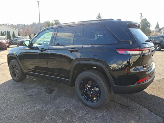 2025 Jeep Grand Cherokee GRAND CHEROKEE ALTITUDE 4X4