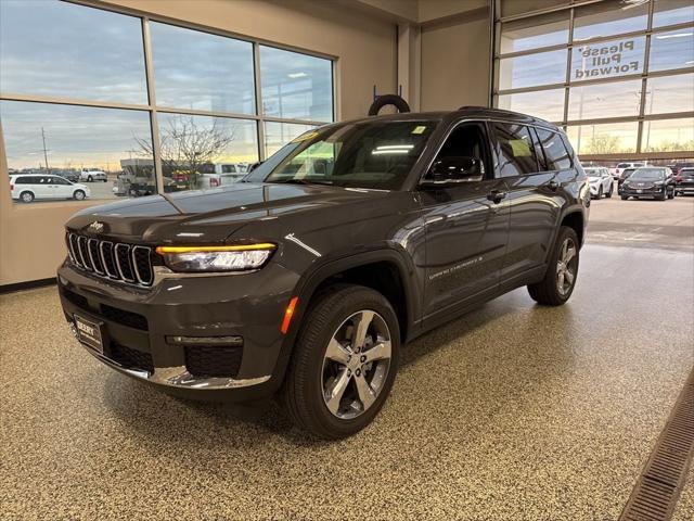 2025 Jeep Grand Cherokee GRAND CHEROKEE L LIMITED 4X4