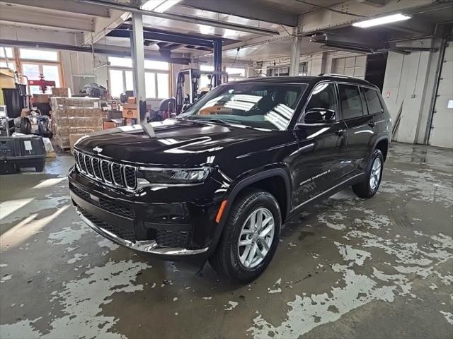 2025 Jeep Grand Cherokee GRAND CHEROKEE L LAREDO X 4X4