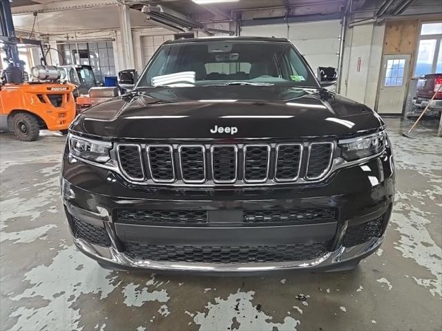 2025 Jeep Grand Cherokee GRAND CHEROKEE L LAREDO X 4X4