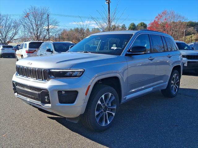 2025 Jeep Grand Cherokee GRAND CHEROKEE OVERLAND 4X4