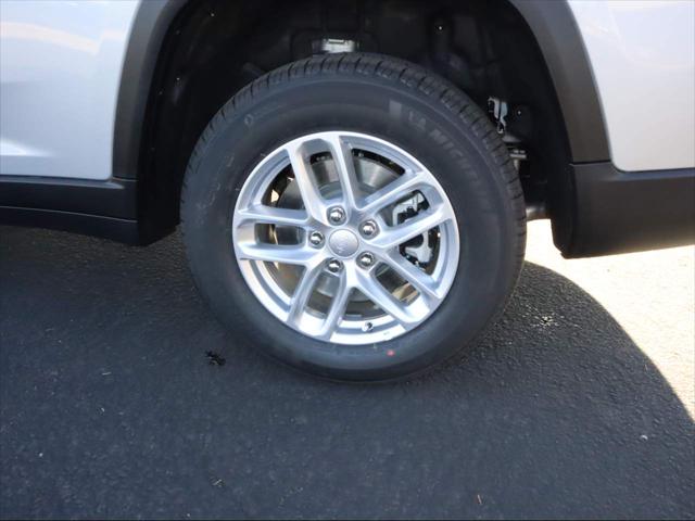 2025 Jeep Grand Cherokee Laredo 4x4