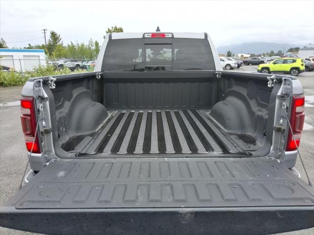 2020 Ram 1500 Big Horn Crew Cab 4x4 5'7" Box