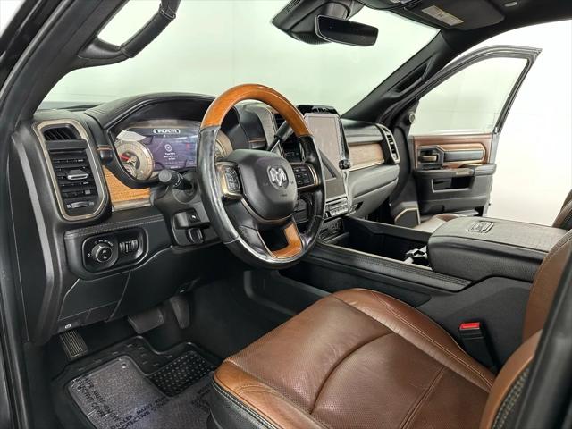 2019 RAM 3500 Longhorn Crew Cab 4x4 8 Box