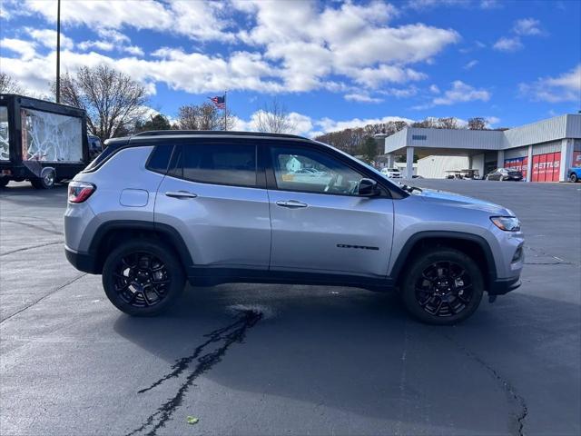 2023 Jeep Compass Altitude 4x4