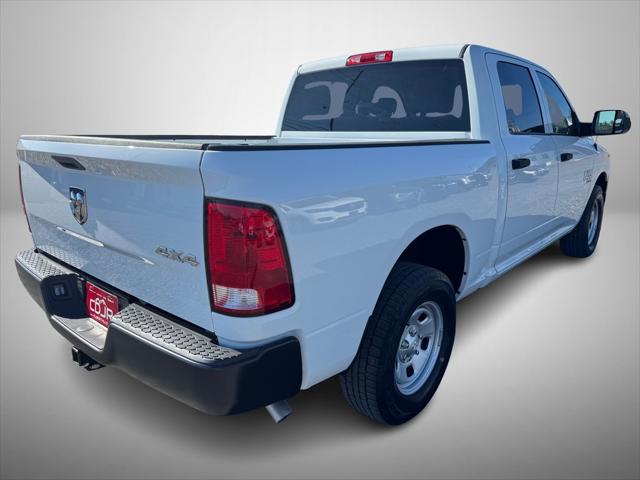 2022 RAM 1500 Classic Tradesman Crew Cab 4x4 57 Box