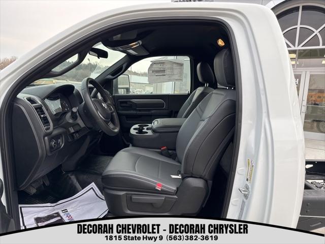 2024 RAM Ram 5500 Chassis Cab RAM 5500 TRADESMAN CHASSIS REGULAR CAB 4X4 84 CA