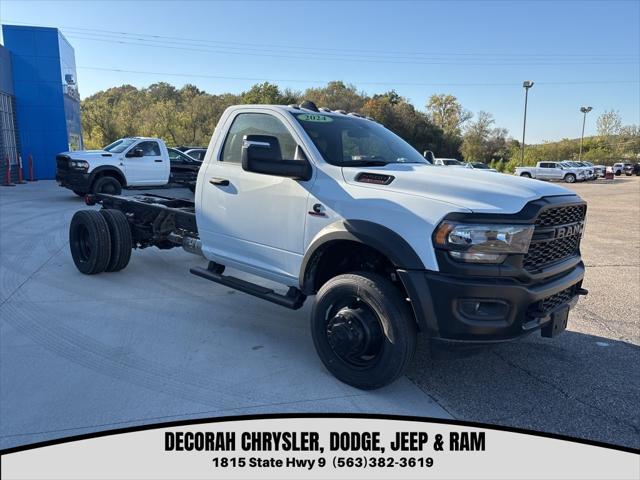 2024 RAM Ram 5500 Chassis Cab RAM 5500 TRADESMAN CHASSIS REGULAR CAB 4X4 84 CA 2024 RAM Ram 5500 Chassis Cab RAM 5500 TRADESMAN CHASSIS REGULAR CAB 4X4 84 CA