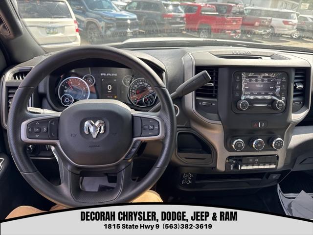 2024 RAM Ram 5500 Chassis Cab RAM 5500 TRADESMAN CHASSIS REGULAR CAB 4X4 84 CA 2024 RAM Ram 5500 Chassis Cab RAM 5500 TRADESMAN CHASSIS REGULAR CAB 4X4 84 CA