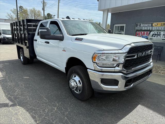 2024 RAM Ram 3500 Chassis Cab RAM 3500 TRADESMAN CREW CAB CHASSIS 4X4 60 CA