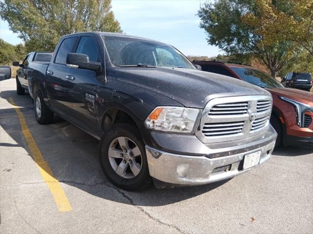 2017 RAM 1500 Big Horn Crew Cab 4x4 57 Box