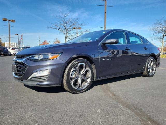 2022 Chevrolet Malibu FWD LT