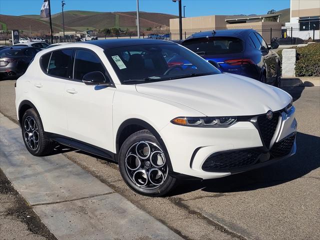 2025 Alfa Romeo Tonale Hybrid TONALE HYBRID EAWD 2025 Alfa Romeo Tonale Hybrid TONALE HYBRID EAWD