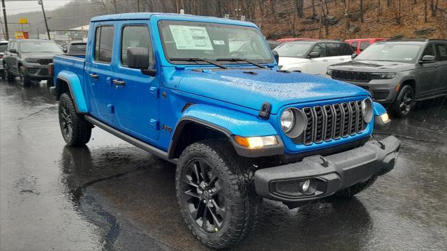 2025 Jeep Gladiator GLADIATOR NIGHTHAWK 4X4