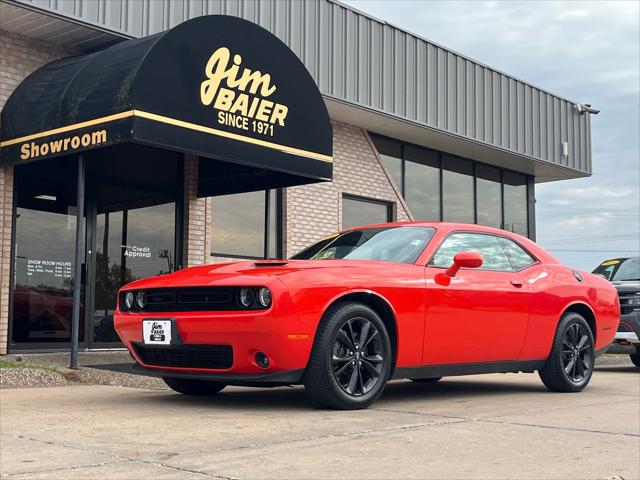 2020 Dodge Challenger SXT AWD