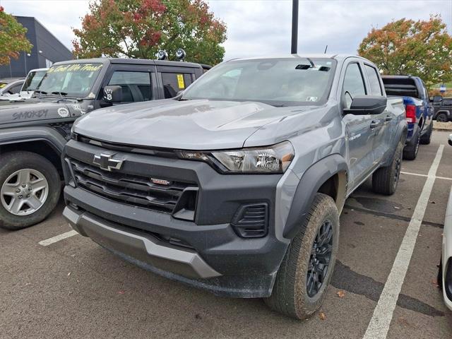 2023 Chevrolet Colorado 4WD Crew Cab Short Box Trail Boss