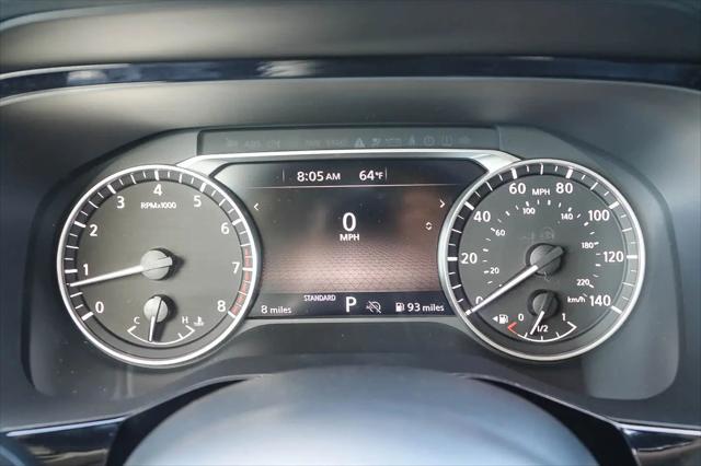 2025 Nissan Pathfinder SV