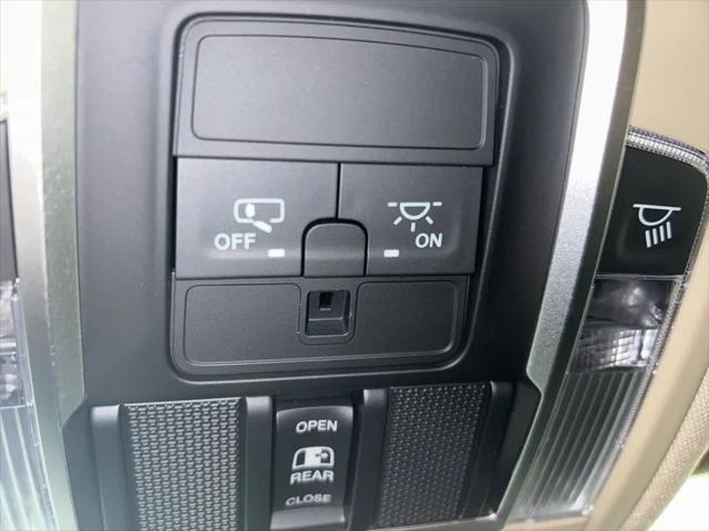 2021 Ram 1500 Laramie Crew Cab 4x4 64 Box