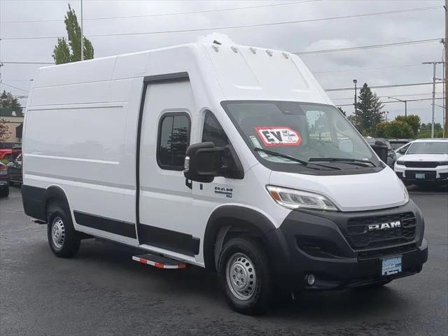 2024 Ram ProMaster Tradesman
