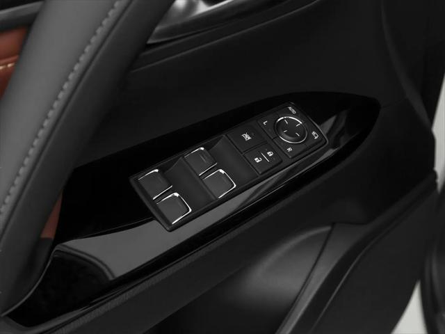 2021 Lexus LX 570 Two-Row