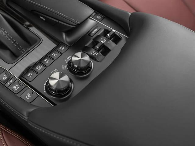 2021 Lexus LX 570 Two-Row