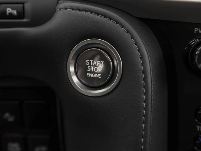 2021 Lexus LX 570 Two-Row