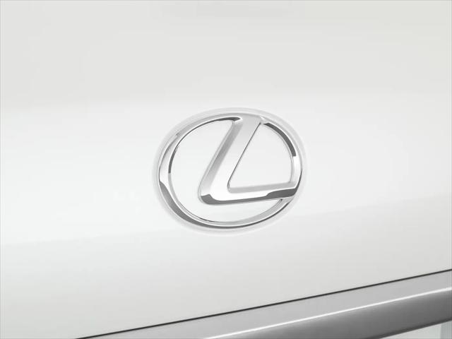 2021 Lexus LX 570 Two-Row