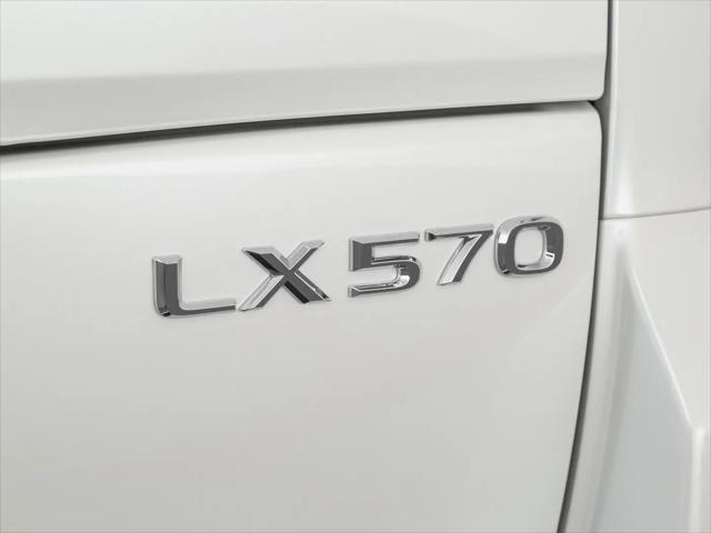 2021 Lexus LX 570 Two-Row