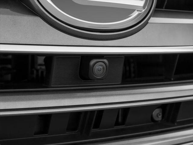 2021 Lexus LX 570 Two-Row