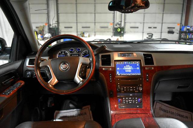 2010 Cadillac Escalade ESV Premium