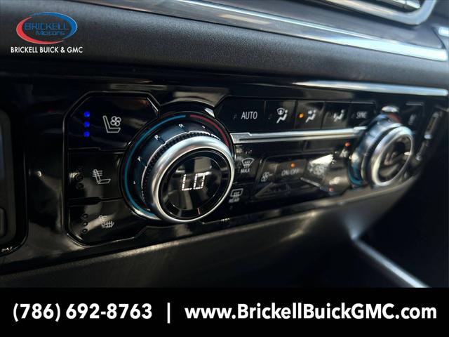 2025 GMC Sierra 1500 4WD Crew Cab Standard Box SLT