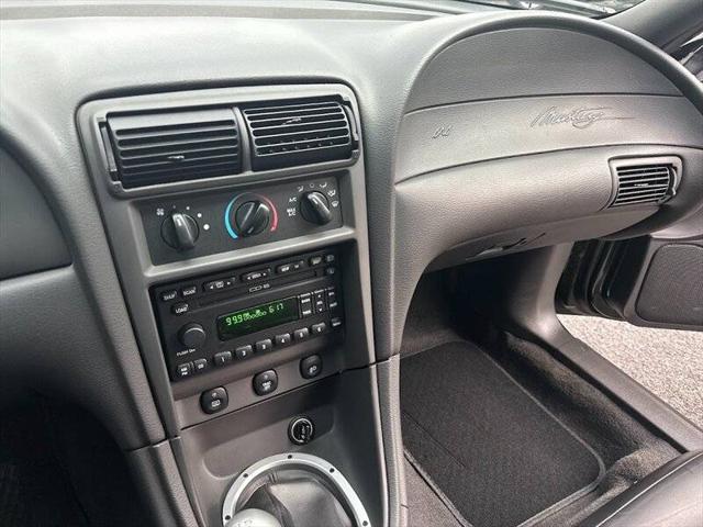 2001 Ford Mustang GT