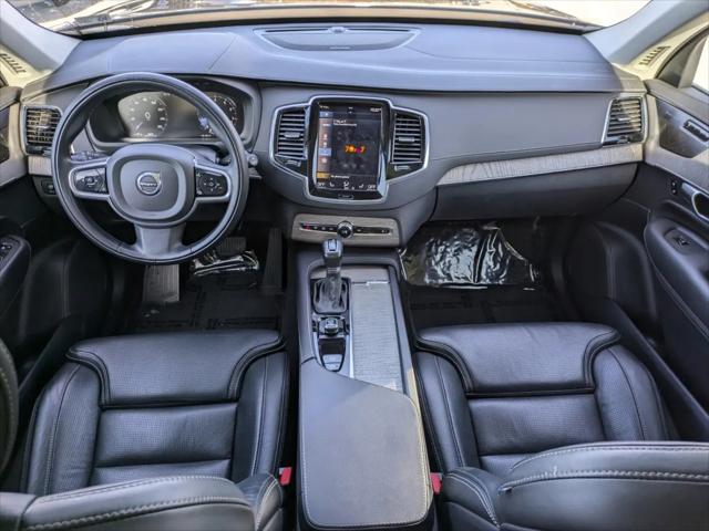 2022 Volvo XC90 T6 Inscription 7 Passenger