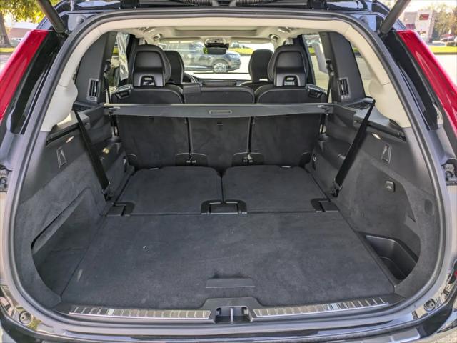 2022 Volvo XC90 T6 Inscription 7 Passenger