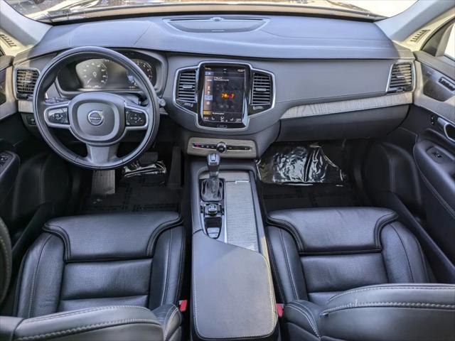 2022 Volvo XC90 T6 Inscription 7 Passenger